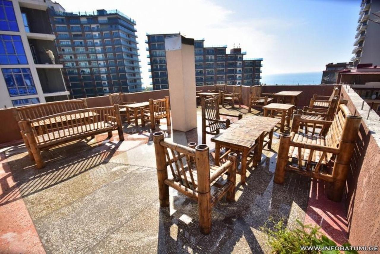 Hotel Batumi Inn エクステリア 写真