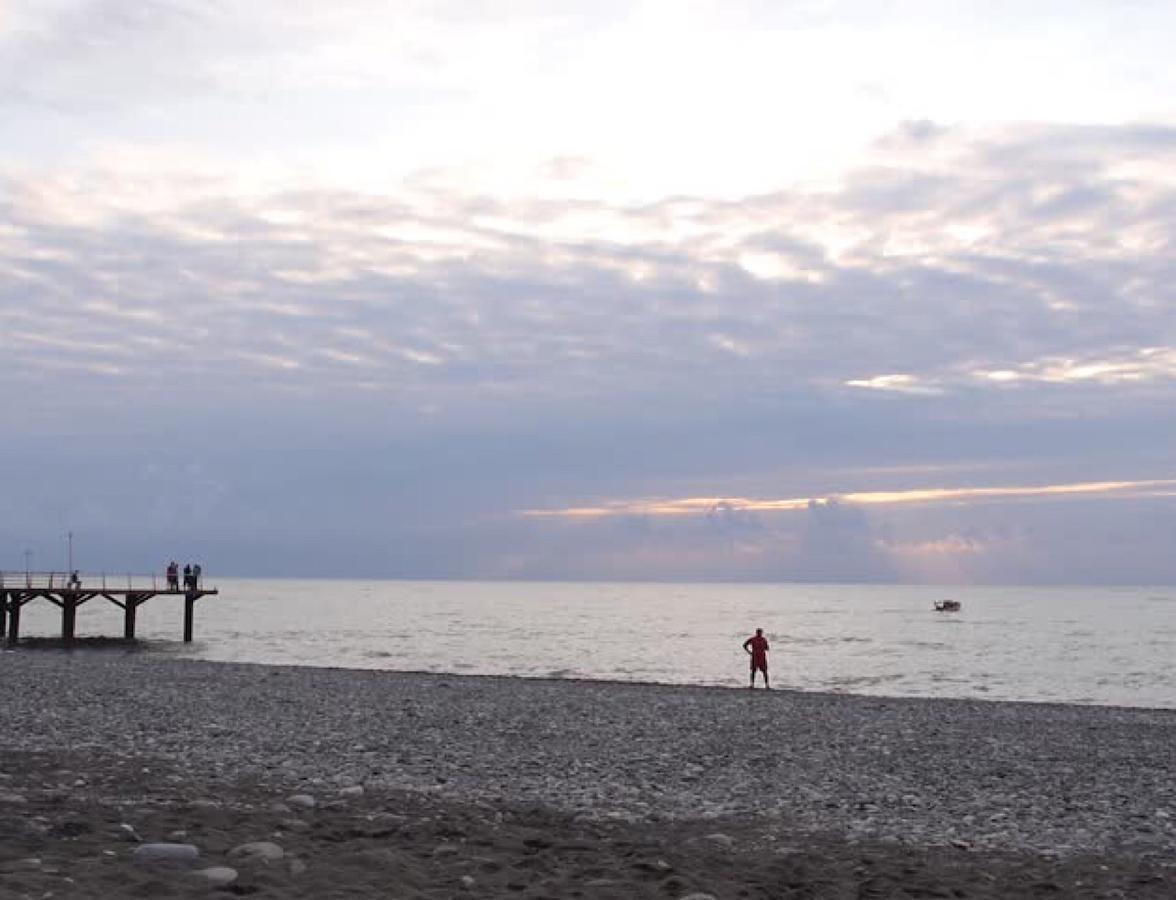 Hotel Batumi Inn エクステリア 写真