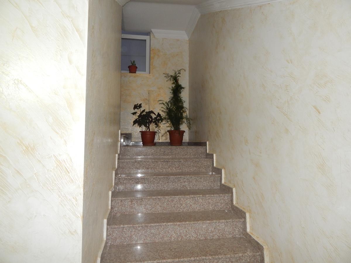 Hotel Batumi Inn エクステリア 写真