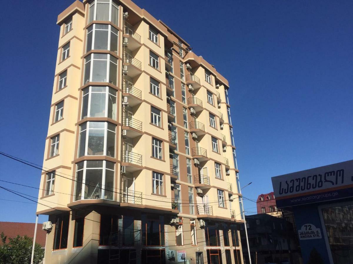 Hotel Batumi Inn エクステリア 写真